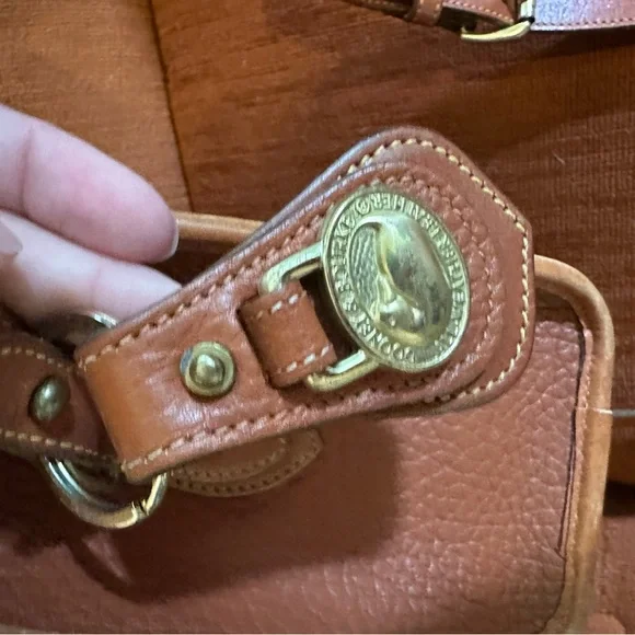 Vintage Dooney & Bourke All Weather Leather Crossbody - Picture 3 of 5